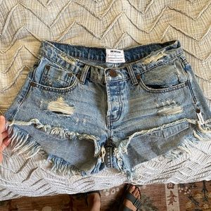 One teaspoon shorts